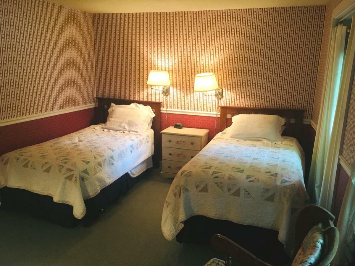 Carriage Barn Inn Keene Eksteriør bilde